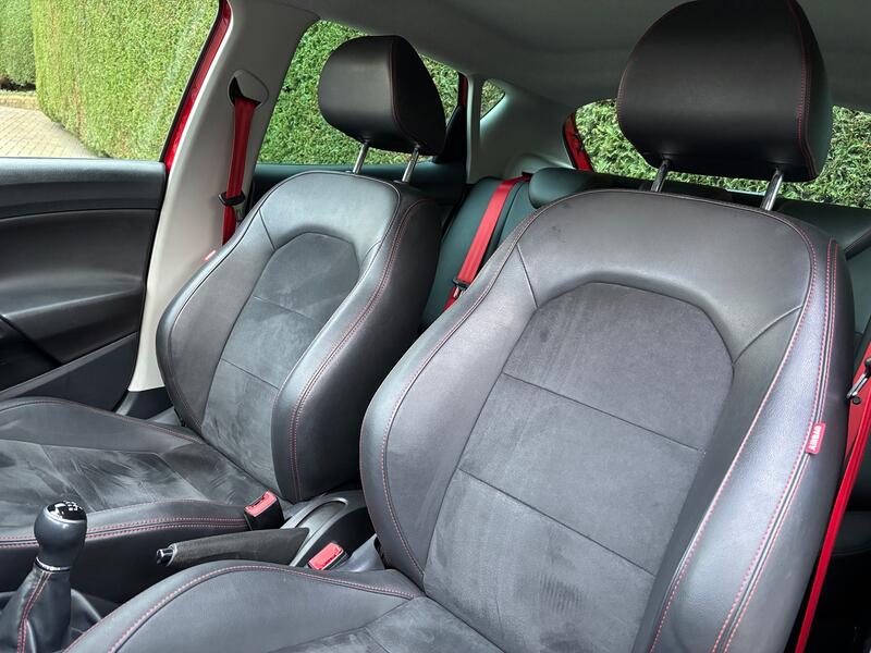 SEAT IBIZA