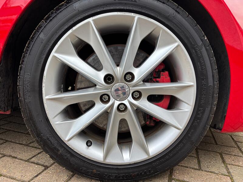 SEAT IBIZA