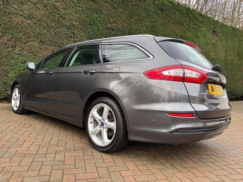 FORD MONDEO