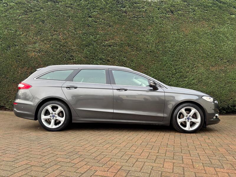 FORD MONDEO