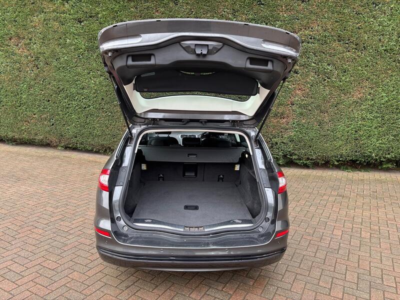 FORD MONDEO