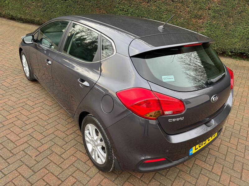 KIA CEED