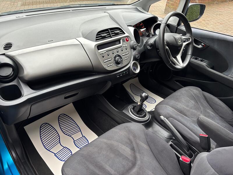 HONDA JAZZ