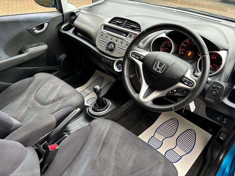 HONDA JAZZ