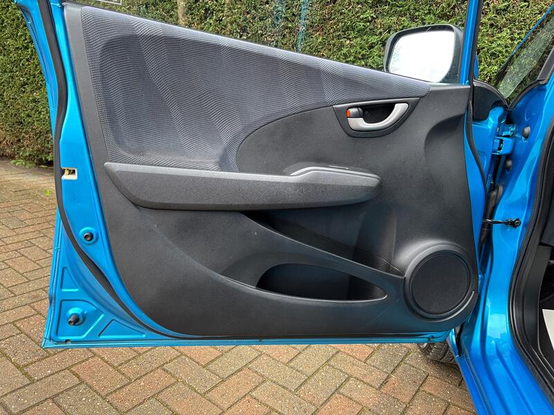 HONDA JAZZ