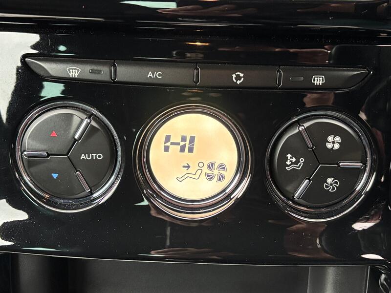 DS AUTOMOBILES DS 3