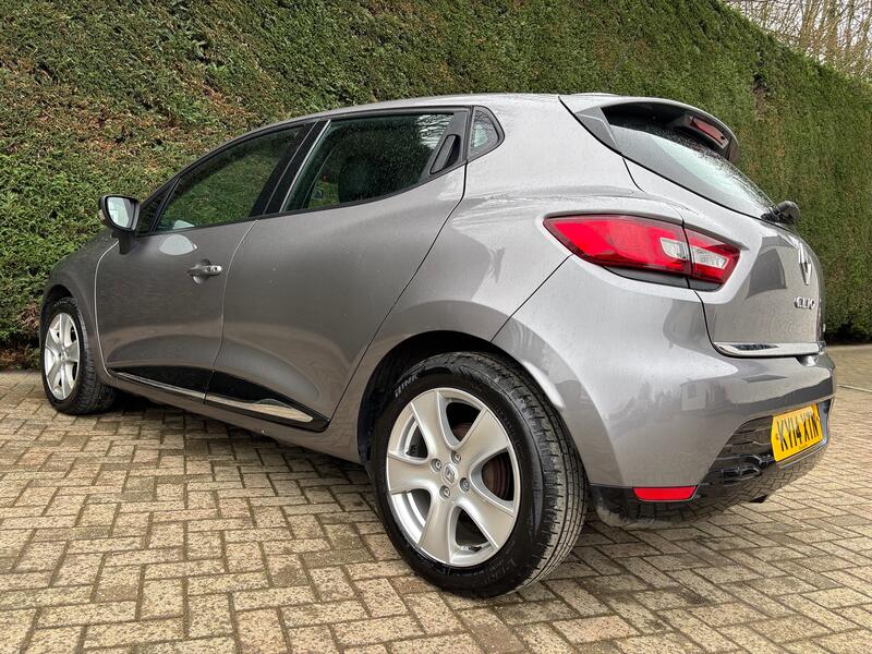 RENAULT CLIO