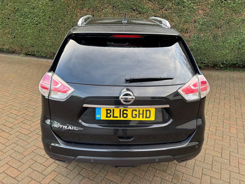 NISSAN X-TRAIL