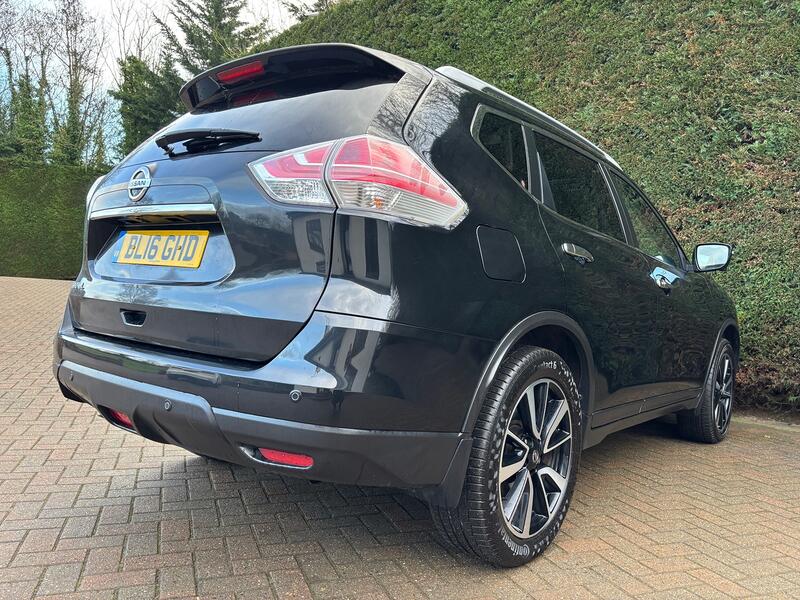 NISSAN X-TRAIL