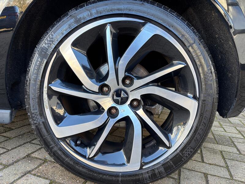 DS AUTOMOBILES DS 3