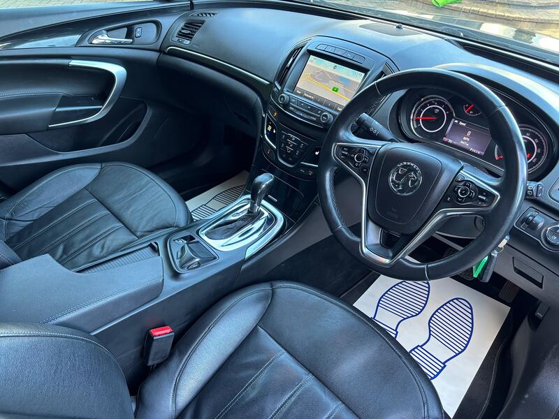 VAUXHALL INSIGNIA