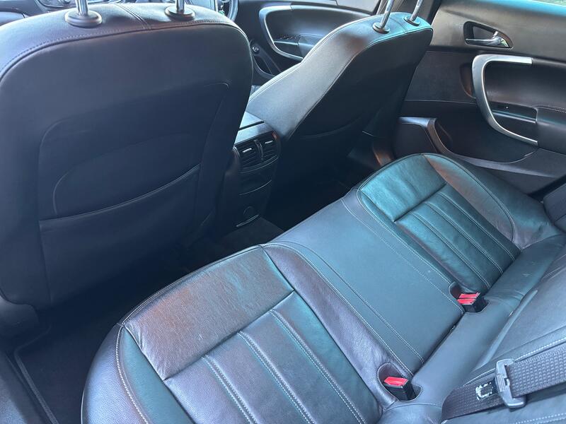 VAUXHALL INSIGNIA