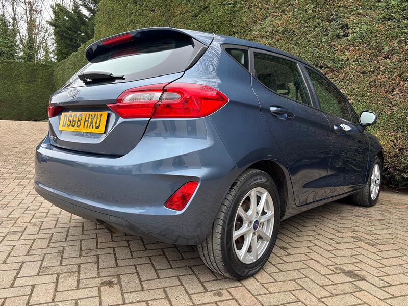 FORD FIESTA