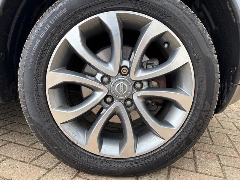 NISSAN JUKE