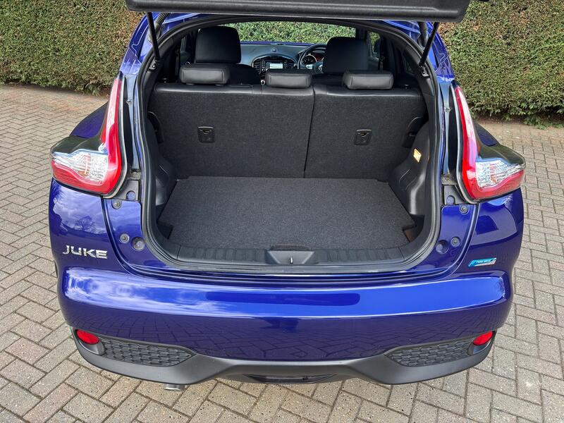 NISSAN JUKE
