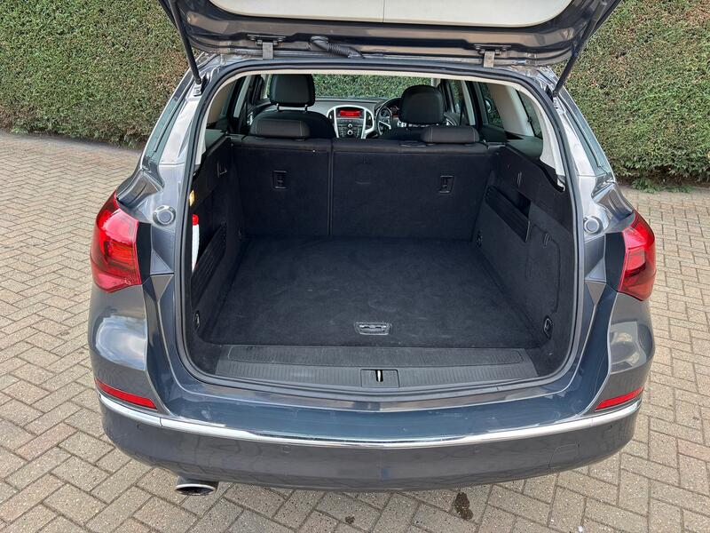 VAUXHALL ASTRA