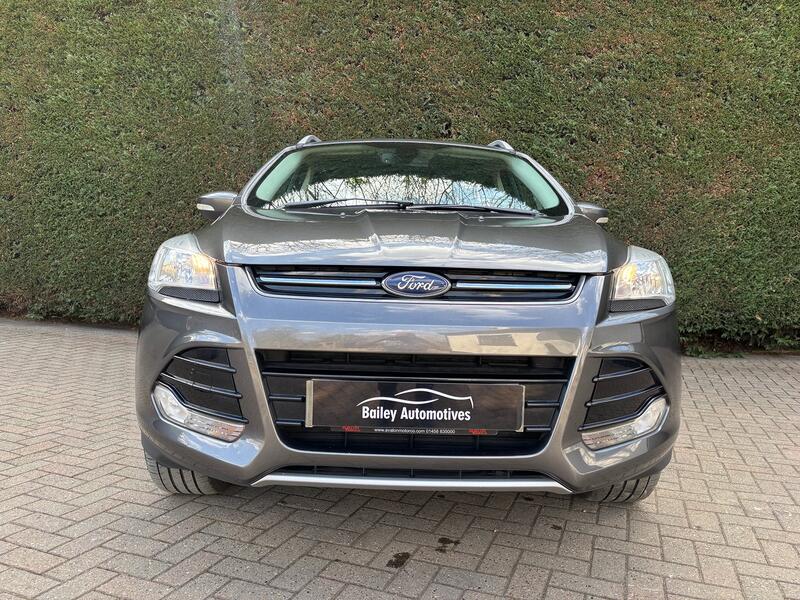 FORD KUGA