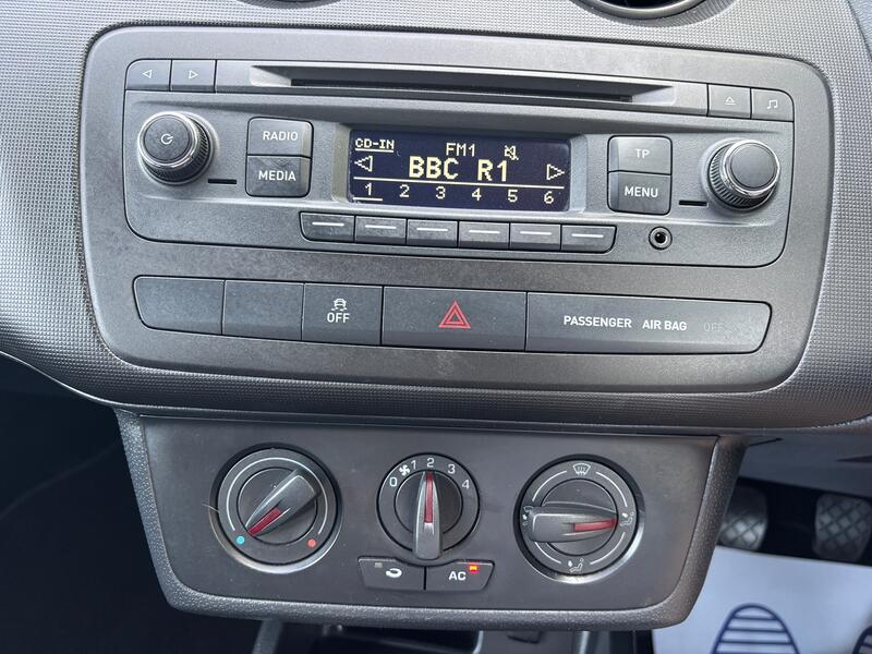 SEAT IBIZA