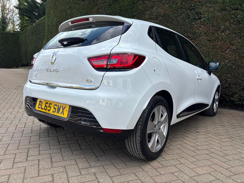 RENAULT CLIO