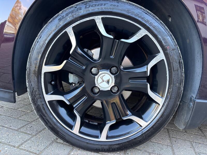 DS AUTOMOBILES DS 3