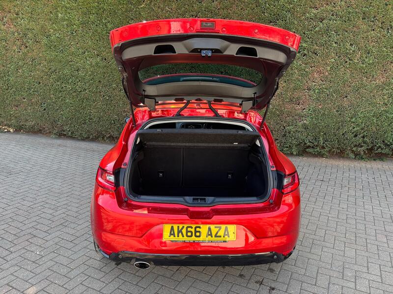 RENAULT MEGANE