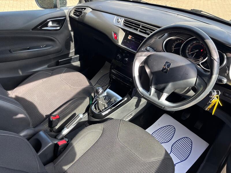 DS AUTOMOBILES DS 3