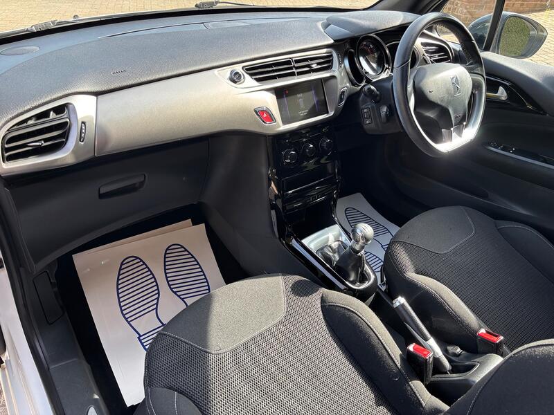 DS AUTOMOBILES DS 3