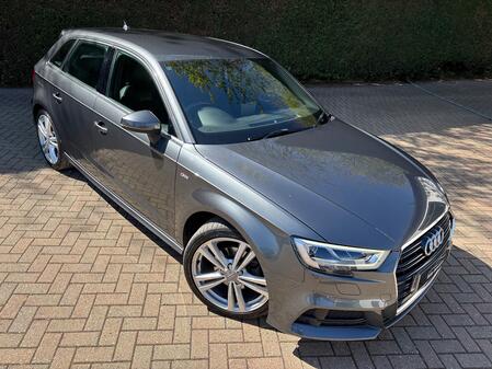 AUDI A3 1.5 TFSI CoD S line