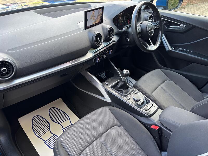 AUDI Q2