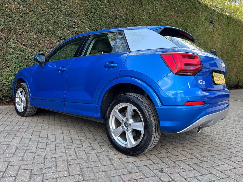 AUDI Q2
