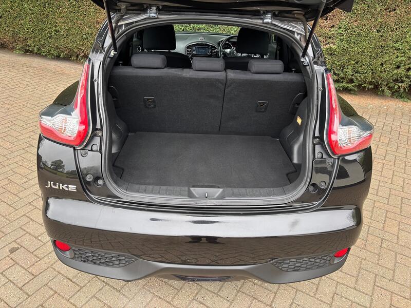 NISSAN JUKE