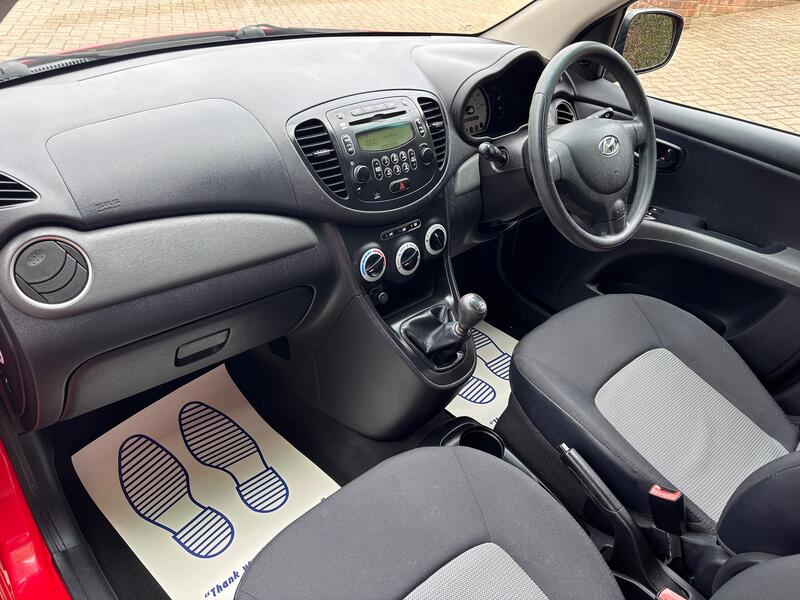 HYUNDAI I10