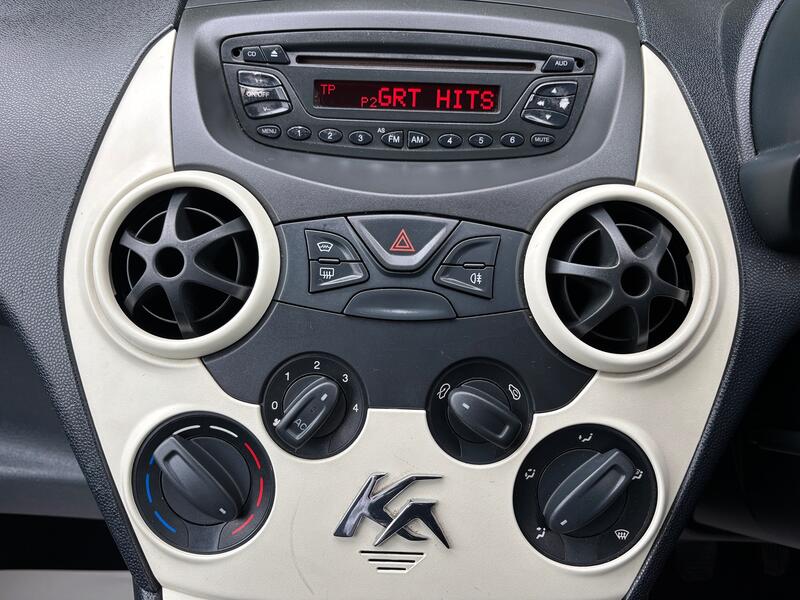 FORD KA