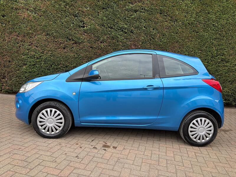 FORD KA