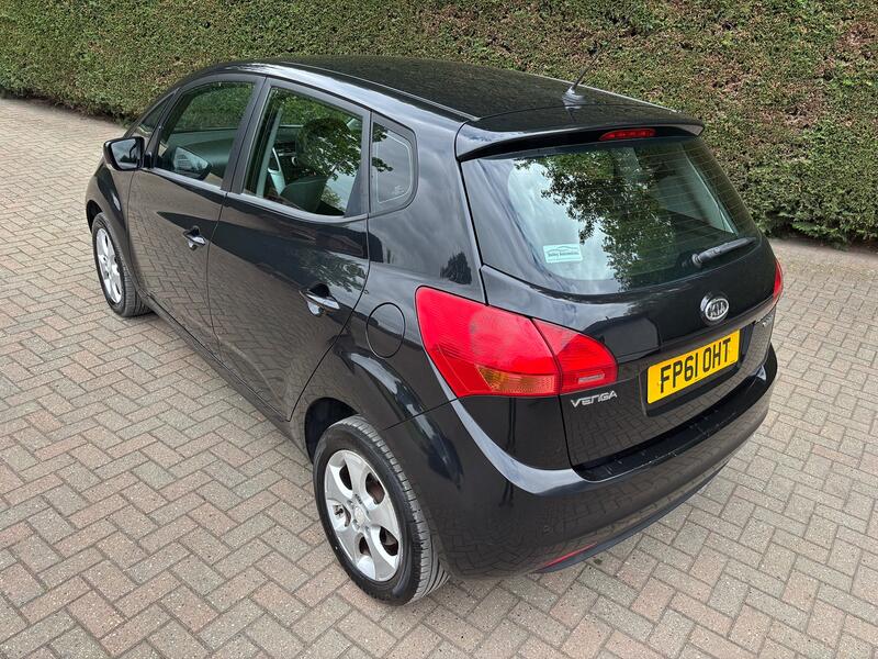 KIA VENGA