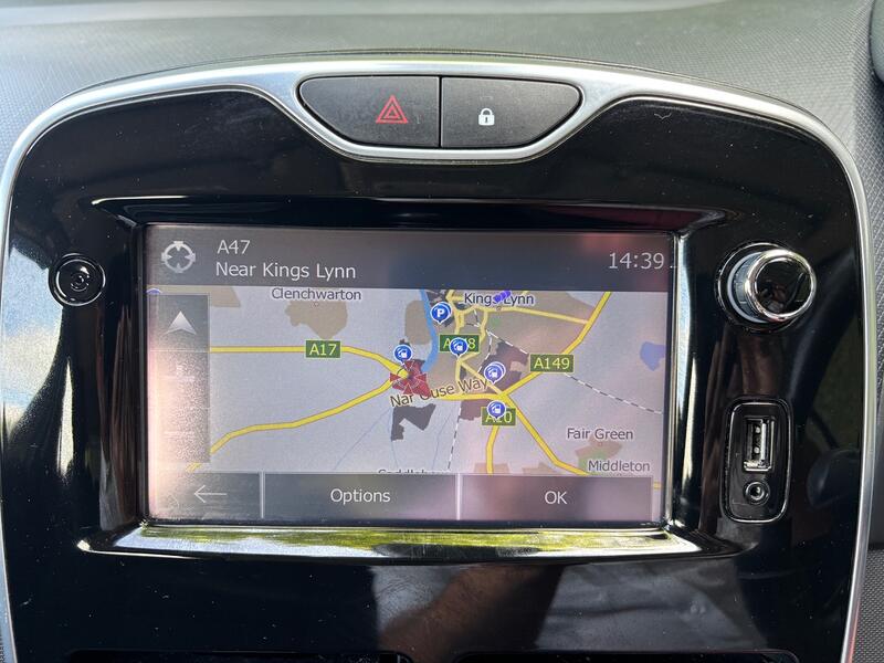 RENAULT CLIO