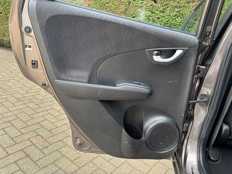 HONDA JAZZ