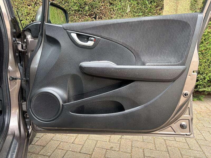 HONDA JAZZ
