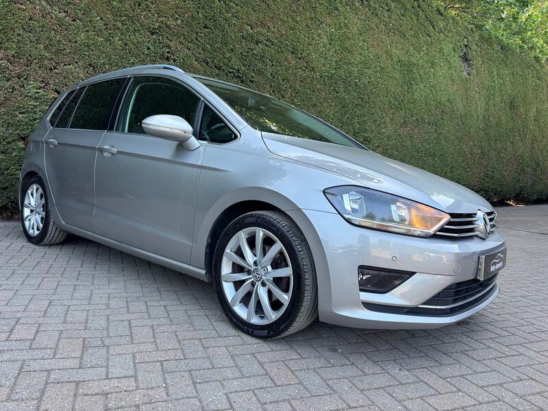 VOLKSWAGEN GOLF SV