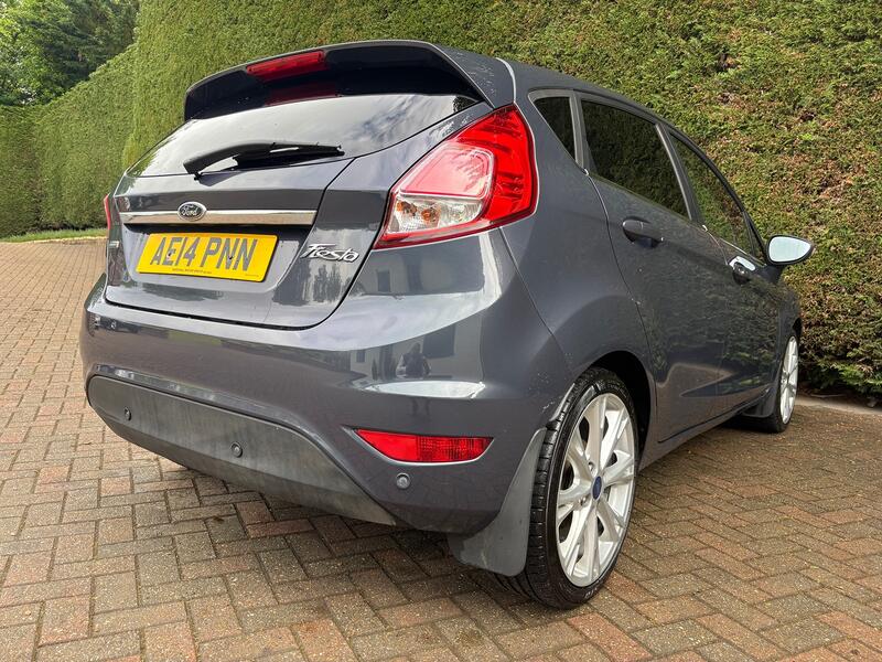 FORD FIESTA