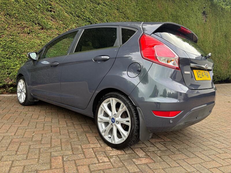 FORD FIESTA