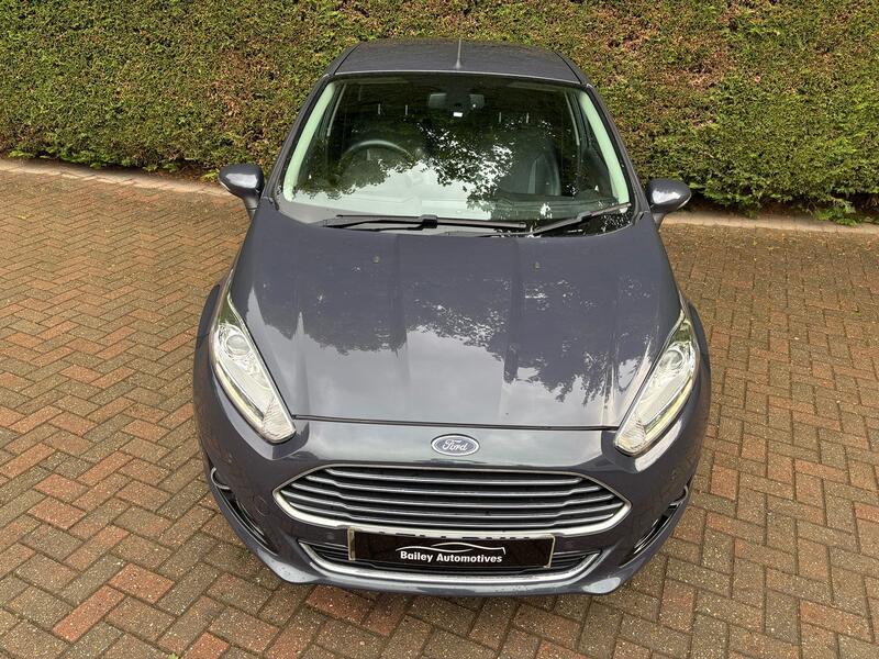 FORD FIESTA