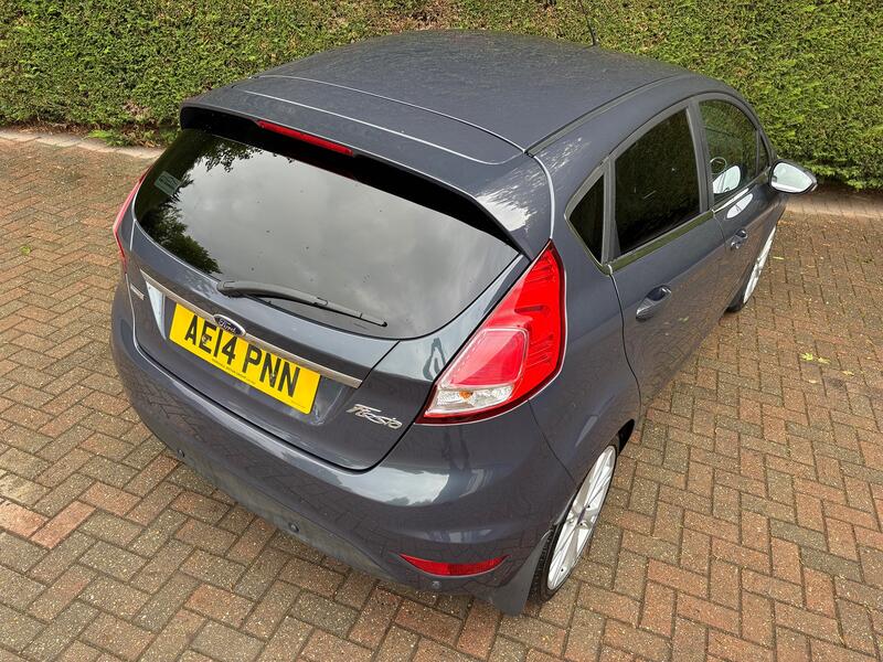 FORD FIESTA