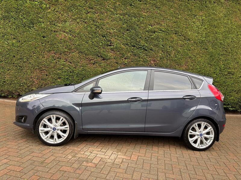 FORD FIESTA