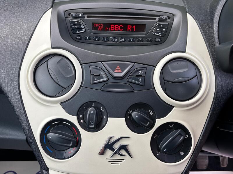 FORD KA