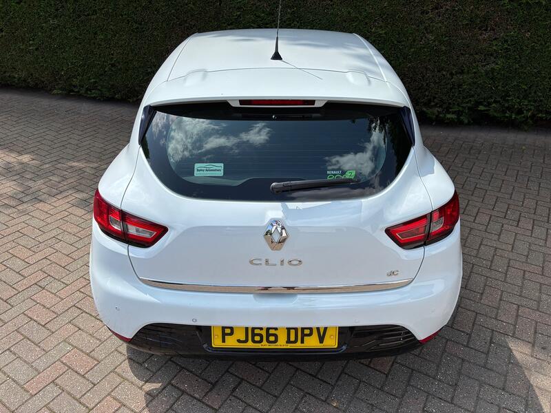RENAULT CLIO