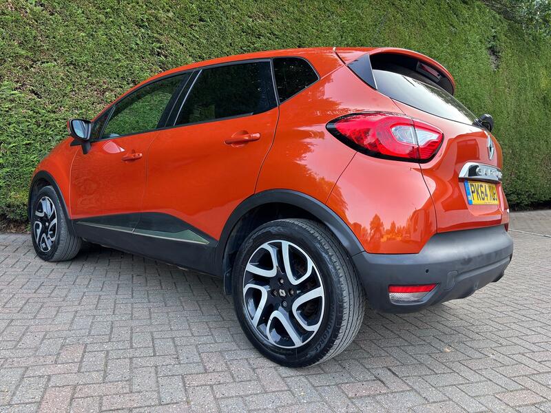 RENAULT CAPTUR