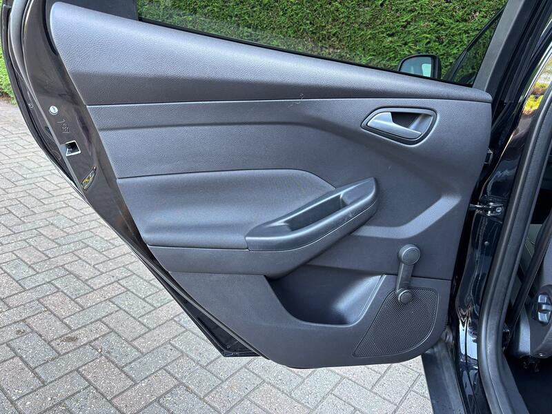 View KIA PICANTO 1.3 X-Line S