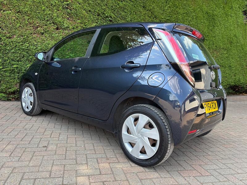TOYOTA AYGO
