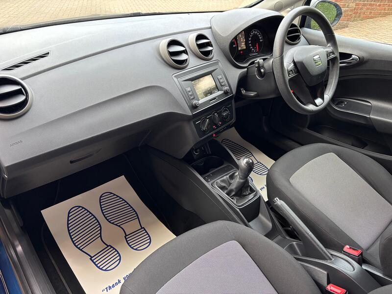 SEAT IBIZA